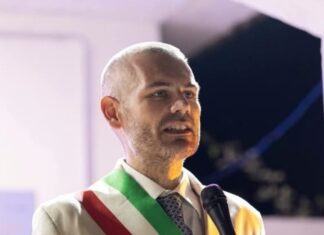 Marrandino indagato: la scatola consegnata in auto e nascosta. La tesi dei pm: “Conteneva le banconote”