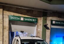 Casalnuovo di Napoli, tentato furto con spaccata alla filiale Intesa Sanpaolo