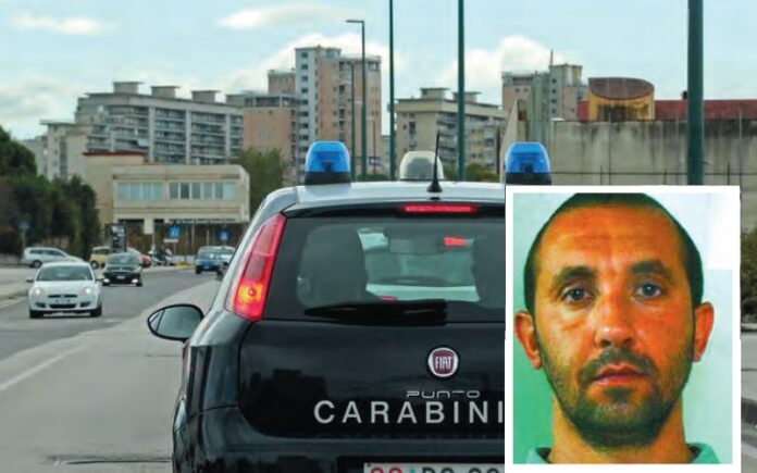 Marco De Micco nel quartiere Ponticelli