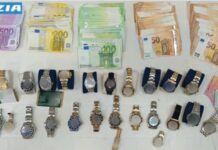 Orologi e soldi a Montecalvario