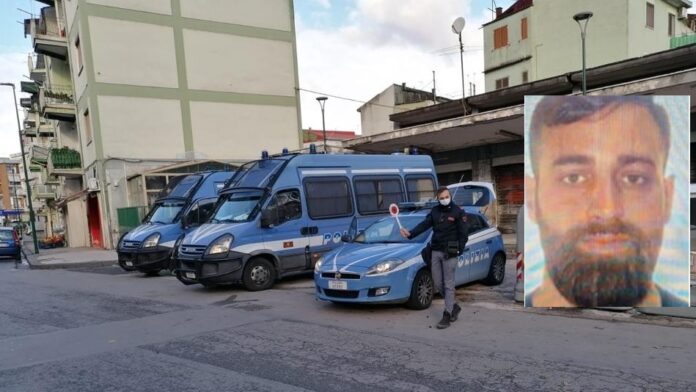 Polizia a Secondigliano e Saverio Emanuele Margarita