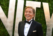 Valentino Garavani arrives al Vanity Fair Oscars Viewing and After Party 2013 (Photo by Jordan Strauss Invision AP)