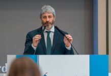 Roberto Fico al "Cardarelli"