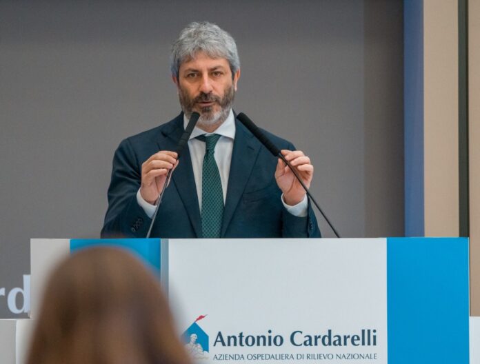Roberto Fico al "Cardarelli"