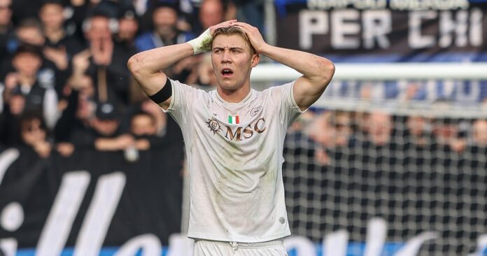 Atalanta B.C. Vs Napoli - Serie A Enilive 2025/2026 Napoli’s Rasmus Hojlund disappointed during the Serie A soccer match between A.C Atalanta B.C. and Napoli at the New Balance Arena in Bergamo, Italy - Sunday, February 22, 2026. Sport - Soccer . (Photo by Stefano Nicoli/Lapresse)