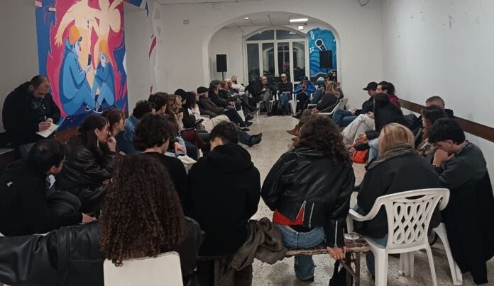 Assemblea per Bagnoli a Villa Medusa Assemblea per Bagnoli a Villa Medusa