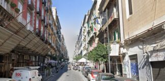 Via Duomo a Napoli