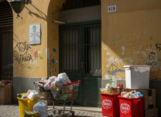 Torino: il quartiere a spreco zero aiuta i bisognosi Spreco zero