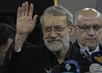 Iran, morti il segretario del Consiglio di sicurezza Larijani e il comandante delle forze paramilitari Soleimani Ali Larijani (foto LaPresse)