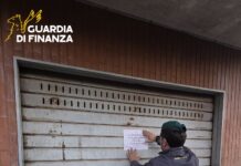 Terra dei Fuochi, scoperta un’officina-discarica: sequestrati quintali di rifiuti tossici e denunciato il titolare Guardia di Finanza