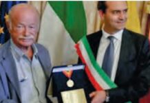 Addio a Gino Paoli, cantautore senza fine innamorato di Napoli Gino Paoli e Luigi De Magistris