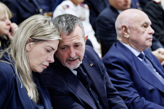 Da sinistra Giusi Bartolozzi, Andrea Delmastro e Carlo Nordio, Roma, 2 dicembre 2025 (Foto Roberto Monaldo/LaPresse)