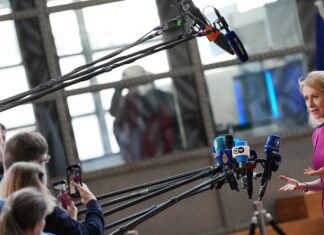 Guerra in Iran, Ue e Nato in allerta: preoccupano l’escalation del conflitto e il rischio terrorismo Incontro dei ministri degli esteri dell'UE e dei rappresentanti del Consiglio di cooperazione del Golfo presso la sede del Consiglio europeo a Bruxelles