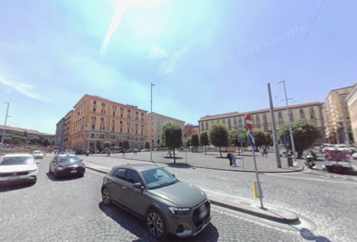 Piazza Municipio a Napoli