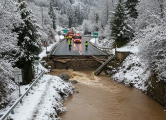 Maltempo Centro-Sud: crolla ponte sul fiume Trigno Crisi climatica