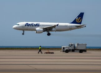 Caro carburante: come aumentano i biglietti aerei Tariffe aeree