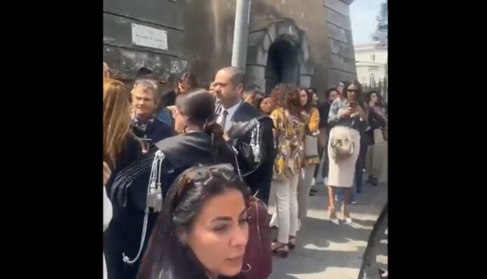 Allarme bomba al Tribunale di Napoli Nord