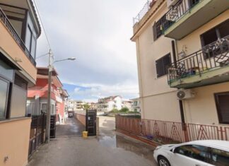 NOME. Cede il cric mentre ripara l’auto: 55enne di Acerra muore schiacciato Via Giancarlo Siani ad Acerra