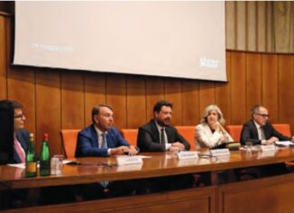 Grazzanise, 7 anni per decollare. Sull’aeroporto casertano convergerebbero i voli low cost L'incontro nella sede di Confindustria Caserta