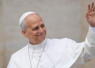 Venerdì la visita del Papa a Napoli: il capoluogo partenopeo e Pompei si preparano all’evento Papa Leone XIV