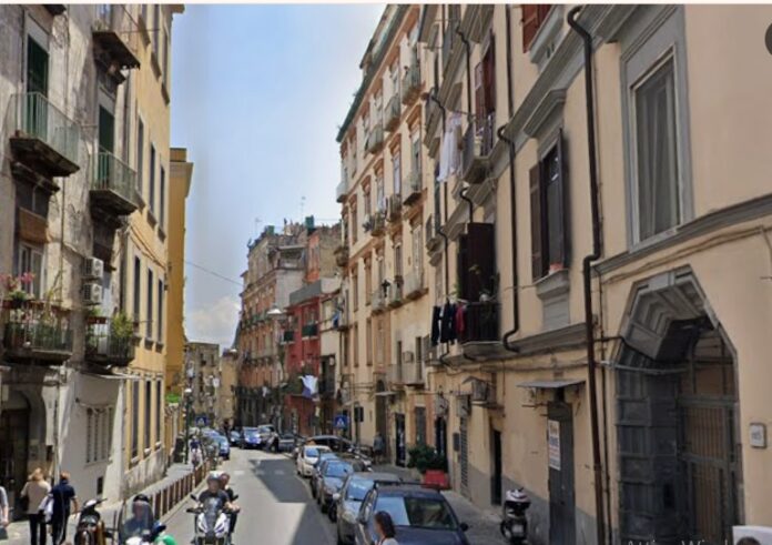 Via Imbriani a Napoli