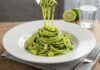 Spaghetti di zucchine: ricetta facile con pesto Spaghetti vegetali