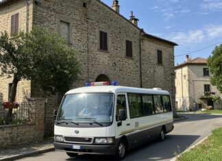 Polino: un pulmino contro lo spopolamento dei borghi Servizi condivisi
