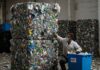 Italia, riciclo plastica in crisi: fatturato in calo Riciclo plastica