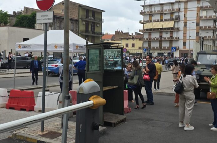 Evacuazione Tribunale di Santa Maria Capua Vetere