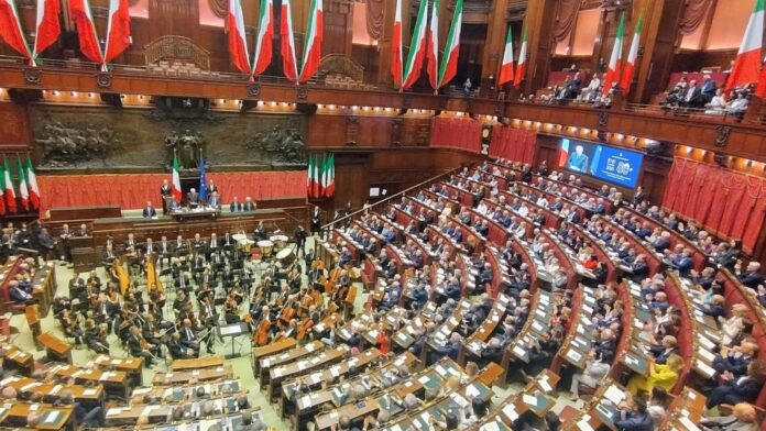 Camera dei Deputati, palazzo Montecitorio, intervento del presidente Mattarella