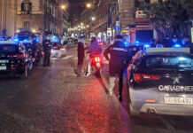 SPACCIO DI CRACK SULLA VIA APPIA, BLITZ DEI CARABINIERI: ARRESTATA UNA DONNA