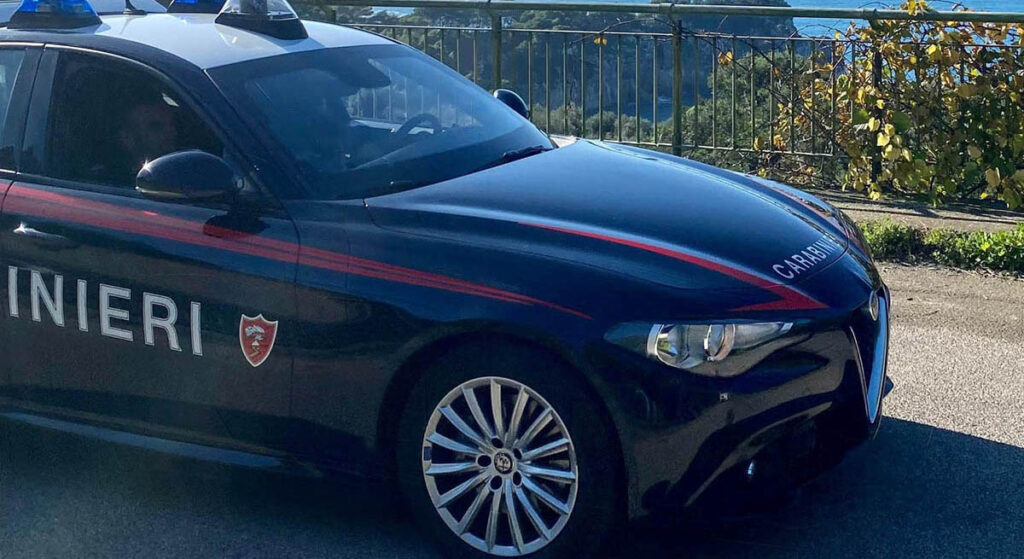 Spaccio di cocaina a Cicciano, pusher colto in flagrante: in manette 27enne con 