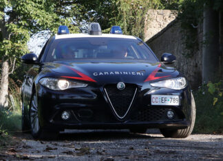 Fine settimana di fuoco nell’Aversano: retata dei Carabinieri, in manette un 49enne per rapina armata