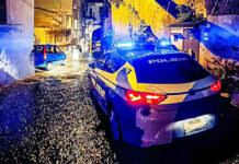 Doppio colpo della Polizia: smantellata una centrale del falso a Pozzuoli, arrestato 27enne. A Rione Traiano sequestrati 6,5 kg di cocaina.