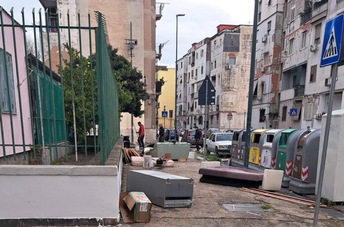 Via Gaetano Bruno a Napoli