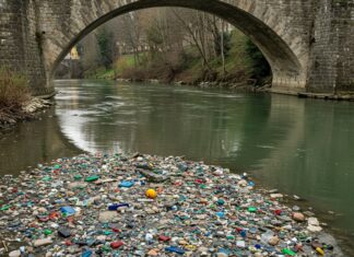Fiume Po: studio rivela alta presenza di microplastiche Emergenza ambientale