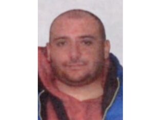 Fugge dalla comunità terapeutica: caccia a un uomo del clan Mallardo a Giugliano Giuseppe Mele