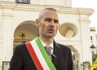 Corruzione, chieste misure cautelari per il sindaco di Castel Volturno Marrandino e per l’ingegnere De Caprio Pasquale Marrandino, sindaco di Castel Volturno