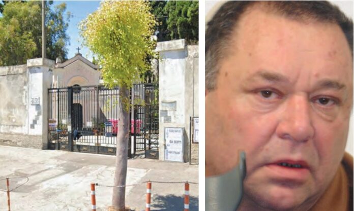 Questa mattina la salma sarà al cimitero di Fuorigrotta, a destra Salvatore Puccinelli