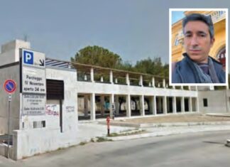 Caserta, parcheggio chiuso da anni al Monumento ai Caduti: la struttura fu esclusa dalla gara d’appalto Il parcheggio a Caserta a Francesco Apperti