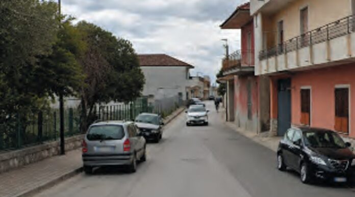 L'ingresso di via Gallinelle a Villa Literno L'ingresso di via Gallinelle a Villa Literno