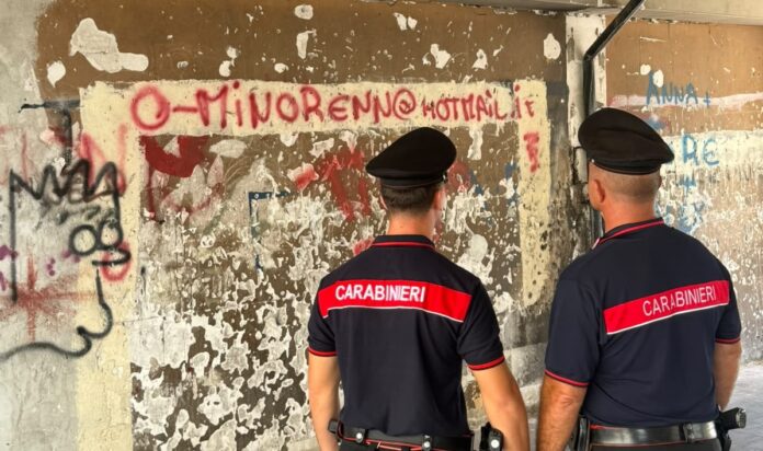 Carabinieri sul posto Carabinieri sul posto