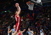 Tarczewski ritrova Repeša al Napoli Basketball