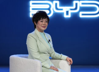 Auto, il governo apre ai cinesi BYD ATTO 2 DM-i & Comfort Dynamic European Launch , Stella Li, BYD Executive Vice-President, November 19 2025, Barcelona (Spain) (photo Gian Mattia DAlberto/Lapresse)