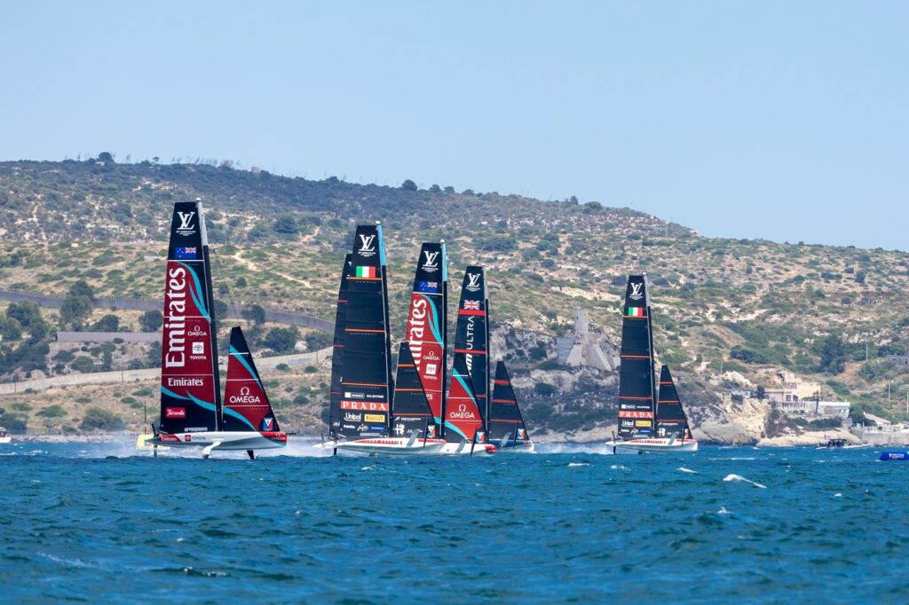 Napoli chiude tutti i cantieri per l’America’s Cup...