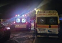 Muore in spiaggia nella notte a Portici: aveva 53 anni, girava nudo dopo aver ingerito enormi dosi di droga Ambulanze nella notte