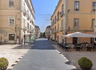 Commercio a Caserta, Confesercenti: “Gli eventi aiutano, ma prima di tutto bisogna riaprire i parcheggi”