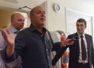 Federico Salvatore, il compleanno dell’artista che fece ridere, commuovere e riflettere Napoli