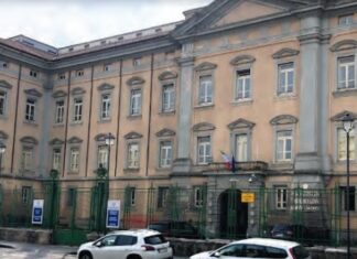 I NOMI. Prestiti, interessi e debiti moltiplicati ad Aversa: in 4 sotto inchiesta per usura La sede del Tribunale di Napoli Nord