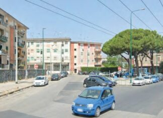 NOME. Gambizzato davanti a un bar in una rapina a Secondigliano: 27enne trasportato in ospedale Via Roma verso Scampia a Secondigliano